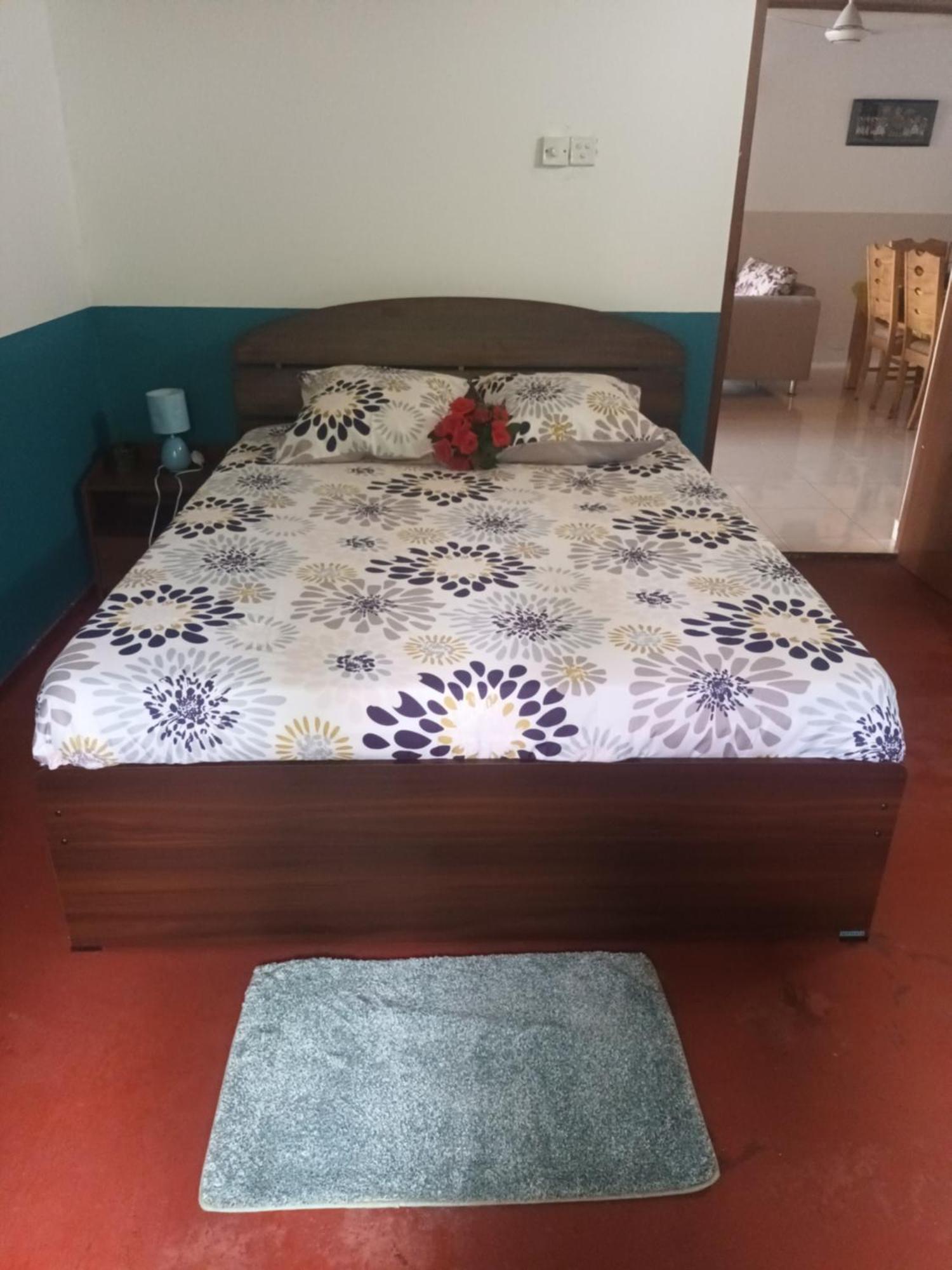مافونت لافينيا Lovely Flowers In Mount Lavinia المظهر الخارجي الصورة